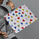 MAC-GEOMETRY-02COLOURFULTRIANGLES-SHOW-8